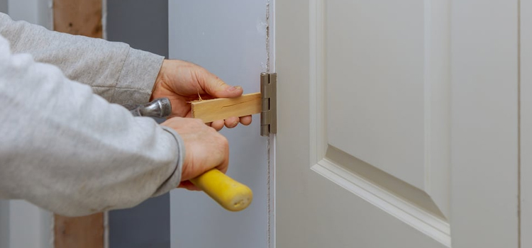 fiberglass entry door repair in Fountainebleau